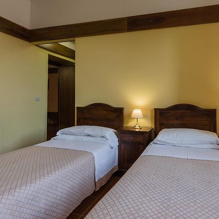 Hotel Palazzo Servanzi Confidati San Severino Marche Εξωτερικό φωτογραφία