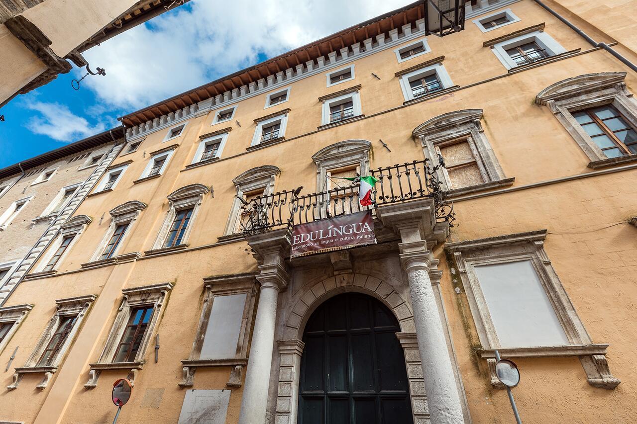 Hotel Palazzo Servanzi Confidati San Severino Marche Εξωτερικό φωτογραφία